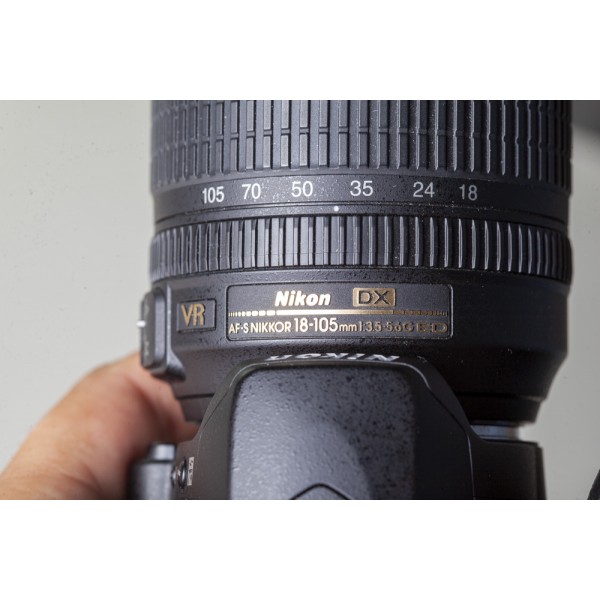 New Vintage Nikon D60 + 18-105 Lens (1819 Shots Only)