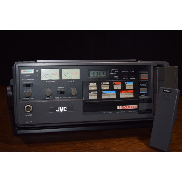 JVC CR 4900E PORTABLE 3/4" U-Matic RECORDER + JVC AA-P47E