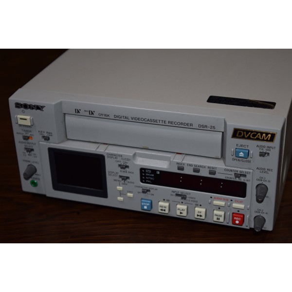 Dual Setup Vintage Sony DSR-250 + Edirol V-5 Video Mixer + DSR-25 DV