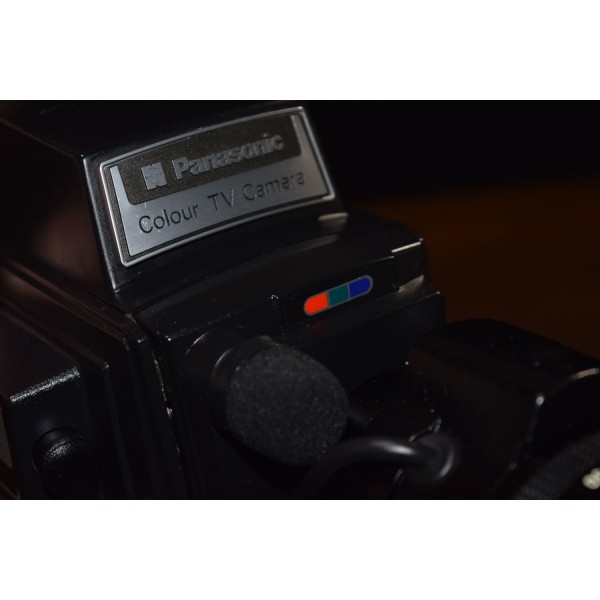 Vintage 1976 PANASONIC WV-3320 Video Color Camera (Rare)