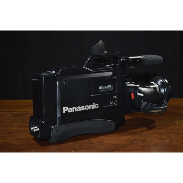 Vintage Panasonic NV-M50 VHS Camcorder (1999) Vintage Panasonic NV-M50 VHS Camcorder (1999)